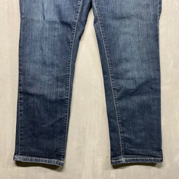 Simply Vera Vera Wang Denim Capri Mid Rise Jeans Size 10 Dark Wash - Picture 12 of 16